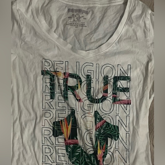 True Religion Women's White Tee with Graphic Design - Picture 2 of 5
